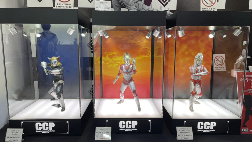 1/6特撮シリーズよりウルトラマンA、ウルトラマンジャック、マグマ成人が展示画像