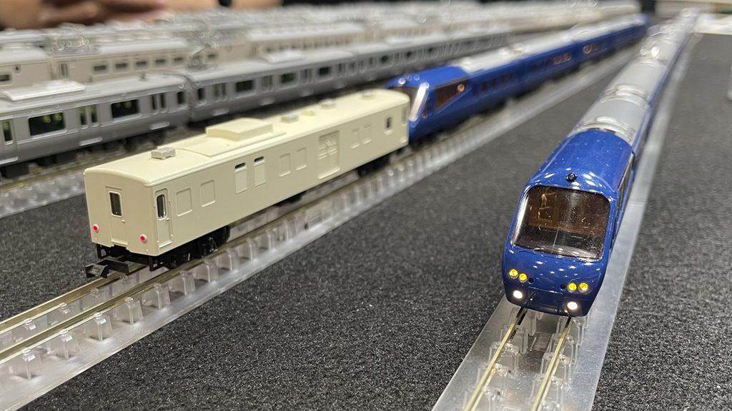 <THE ROYAL EXPRESS> 伊豆急行2100系モデル②