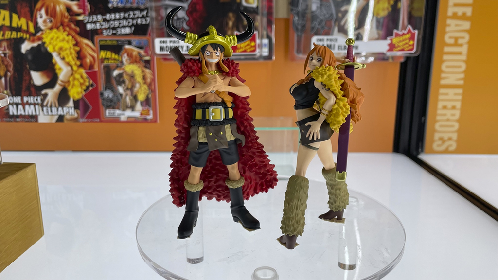 ワンピースのナミとルフィのフィギア