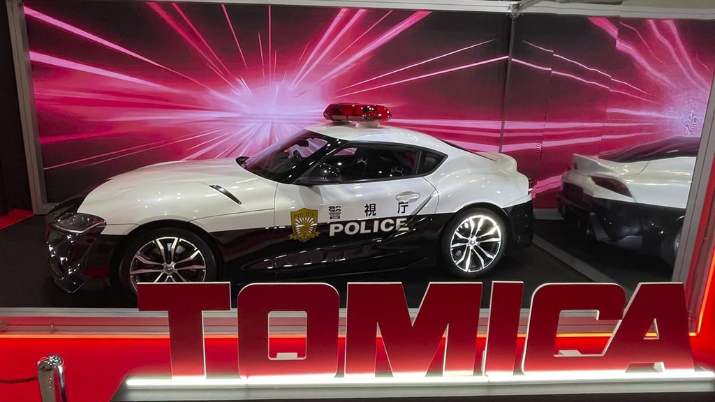 パトカーの実写